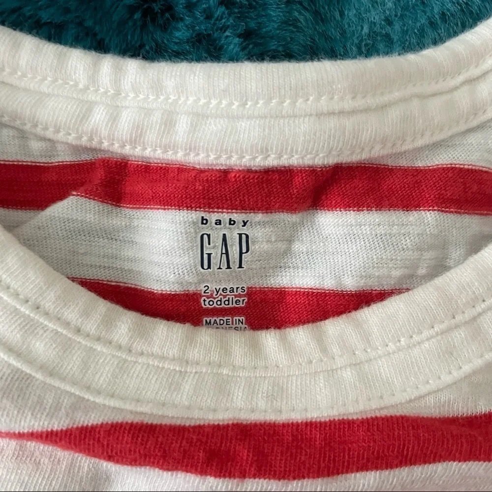 Baby Gap Toddler Girl Short Sleeve Tee Size 2 years